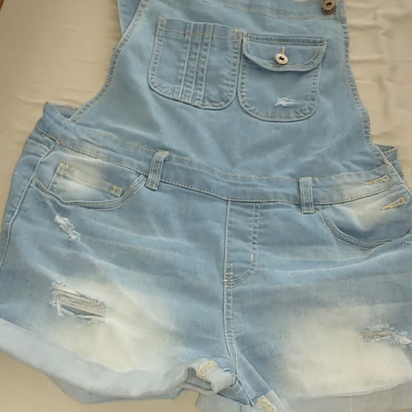 Jumper - Picture 3 of 4